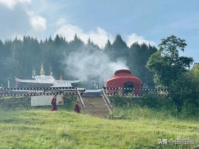 “铁腚大巴”甘南线第五站：美美与共，兼容并举让文化自信更有底气