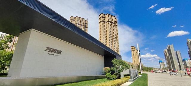 12家银行齐心协力，为万科筹资百亿资金