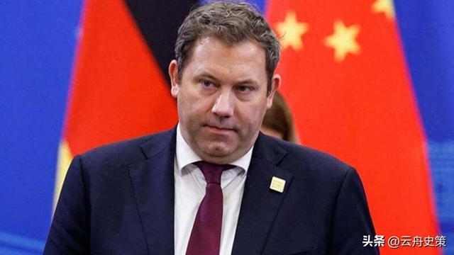 日本话音刚落，又一国介入台海，专机已经离华	，要逼中国做3件事