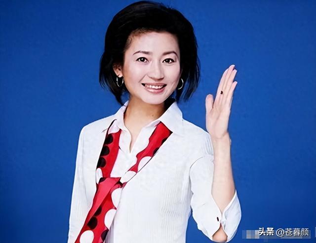 善恶终有报，57岁央视女主持王小丫，原来早已经走上另一条大路