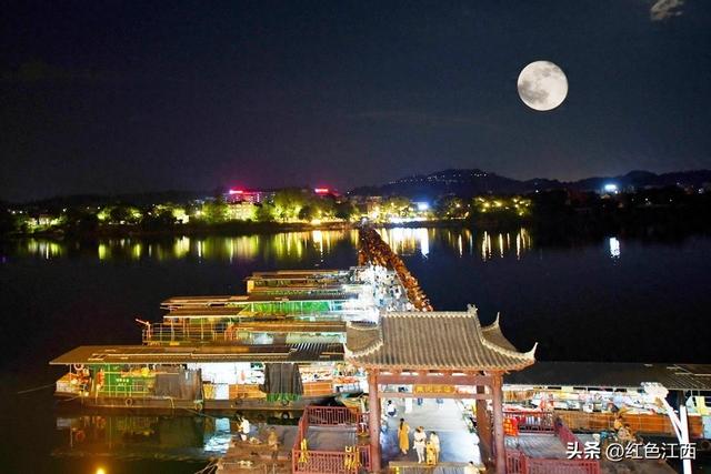 圆月照古桥！赣州东河浮桥现醉人夜色