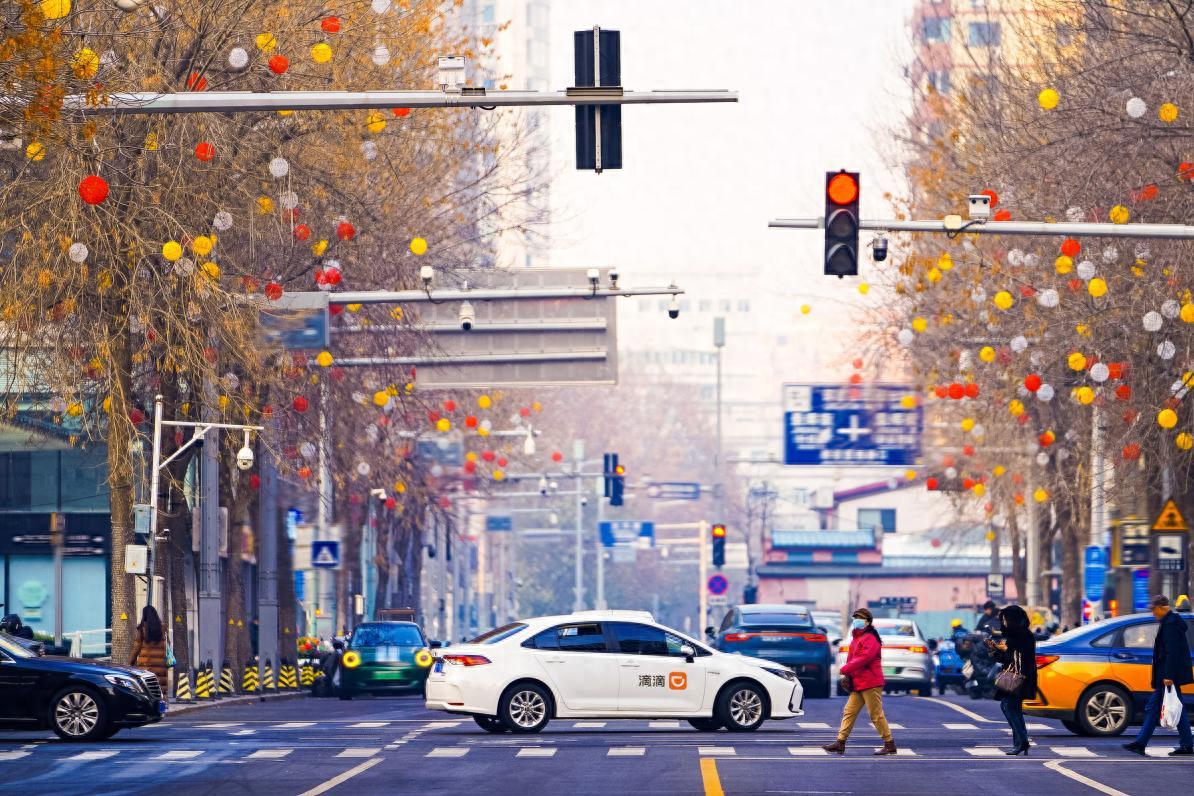 跨年夜打车需求爆增!石家庄滴滴出行高峰时