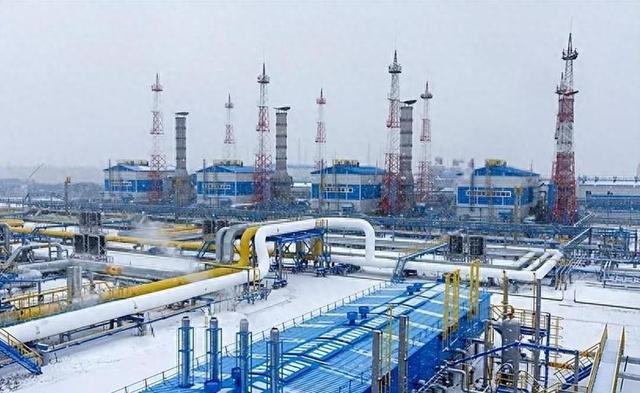 中方表态刚落地	，俄高层连夜下指令，对华天然气价格直接腰斩