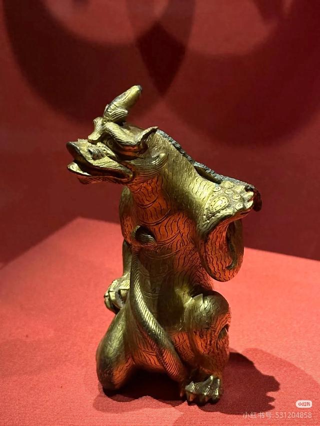 2000年前汉代神兽竟能卖出300万?传说中的古董宝物藏着什么秘密