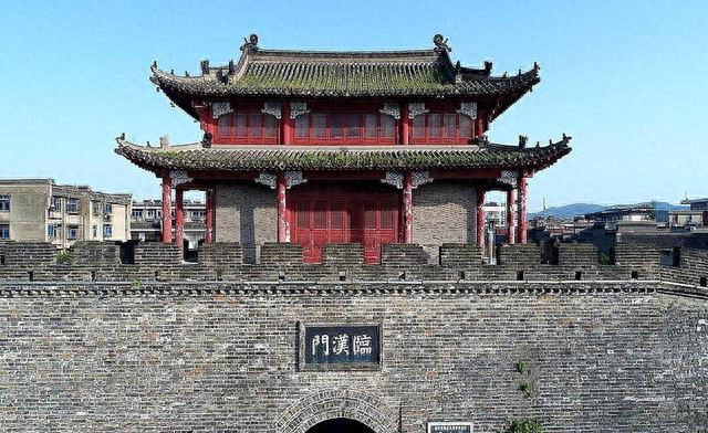 我是河南人，刚游完湖北襄阳，实话实说襄阳给我留下的四点印象！