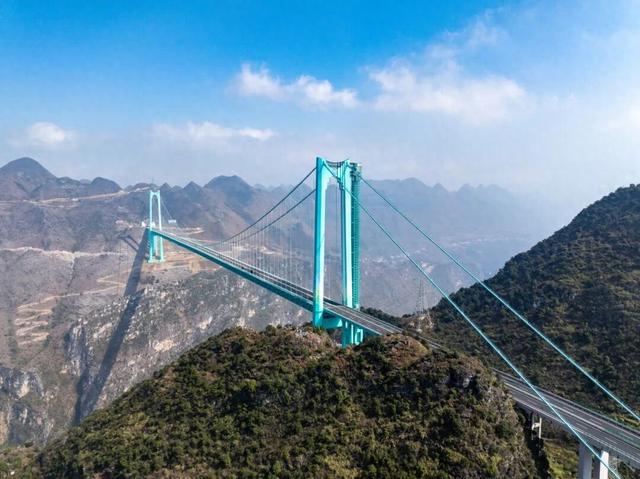 一座大桥如何改变深山村落？