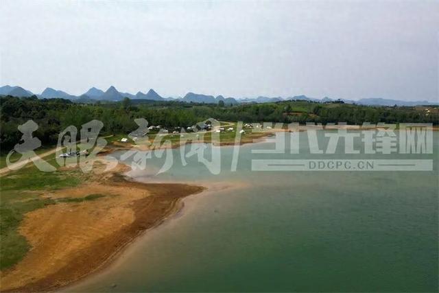 “贵阳版赛里木湖”火了，游玩点竟在饮用水源保护区内？