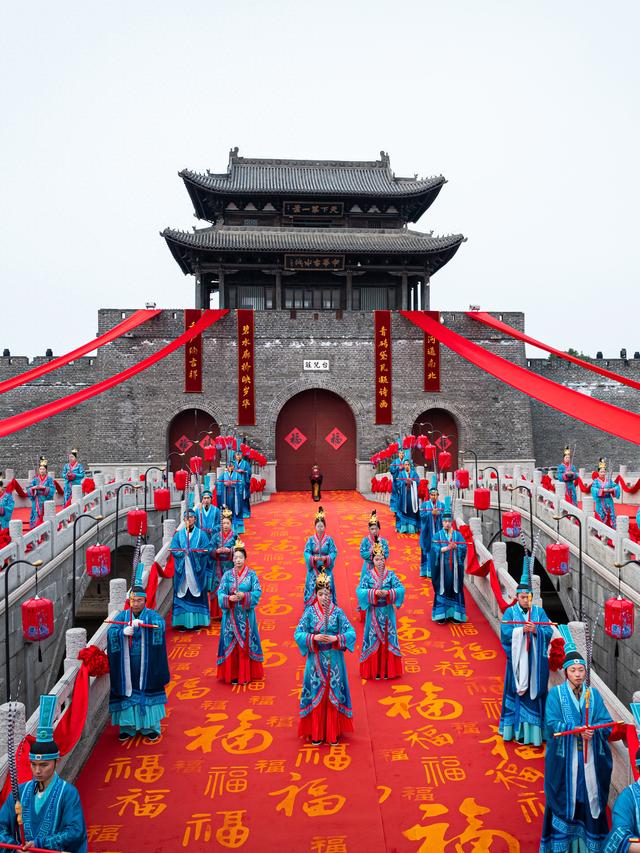 2026开门红！台儿庄古城元旦迎客火爆开启