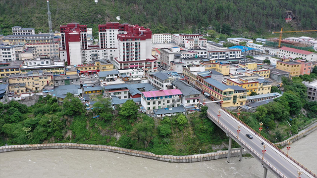 与印度缅甸近在咫尺，藏南小城察隅，现状如何了？