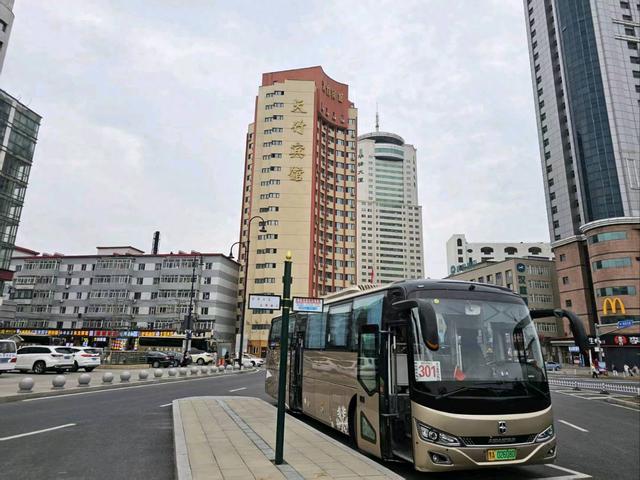 国庆中秋假期  北方森林动物园倡议游客乘坐公交车出行