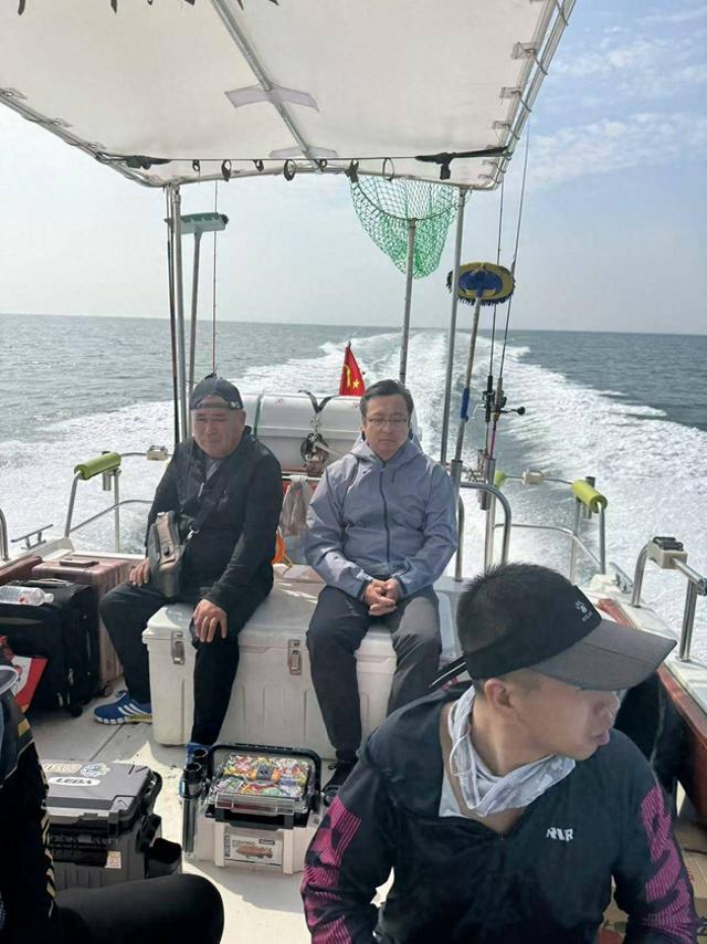 仰望“玻璃”海的神奇