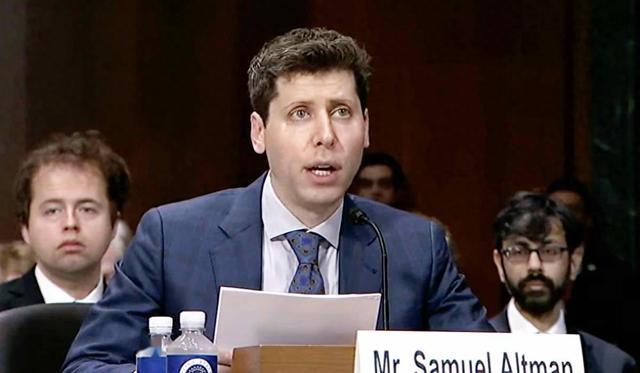 言论乌龙后澄清！OpenAI拒联邦救助，1.4万亿基建要税收抵免？