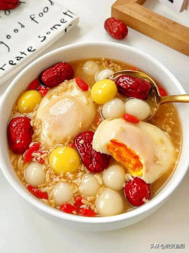 花胶牛奶炖苹果 2026年花胶牛奶炖苹果汤的功效 花胶牛奶炖苹果 2026年花胶牛奶炖苹果汤的功效