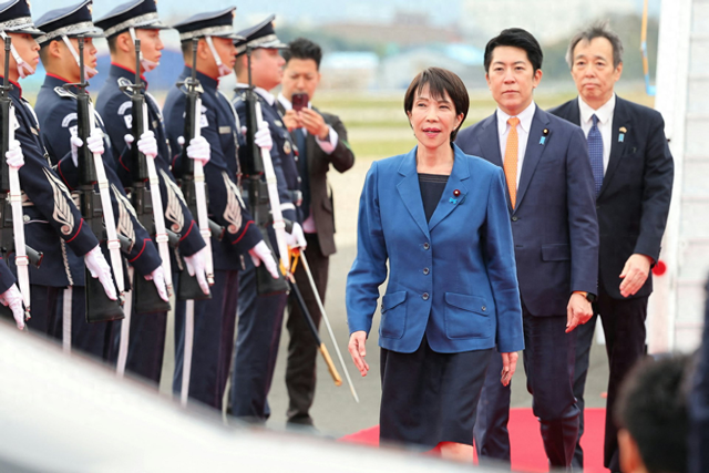 特朗普不去，普京也不去，中方通知日本，不会在G20见高市早苗