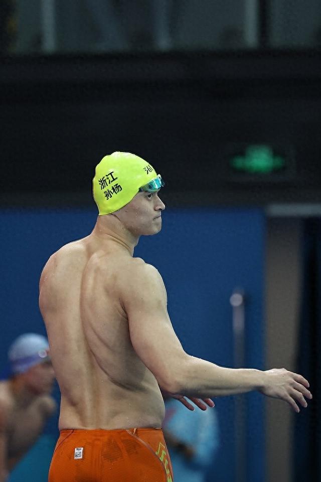 时隔8年再战全运会，孙杨400米自由泳决赛位居第6