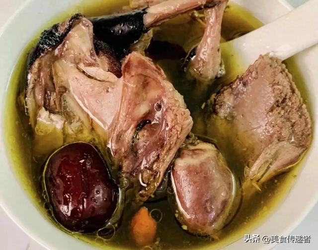 花胶雪梨花生汤 2026年花胶煲雪梨