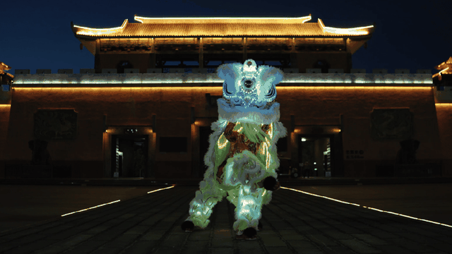 跟着醒狮去旅行！肥娟夫妇在线“摇人”！