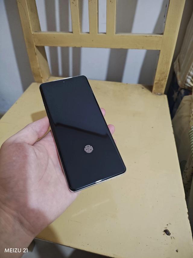 现在还有人在用一加12嘛？