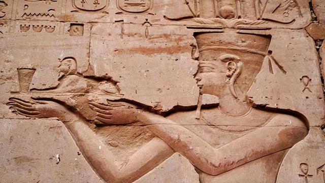 一下挖出神话中的王国！克里特岛惊现史前迷宫，人类活动痕迹曝光