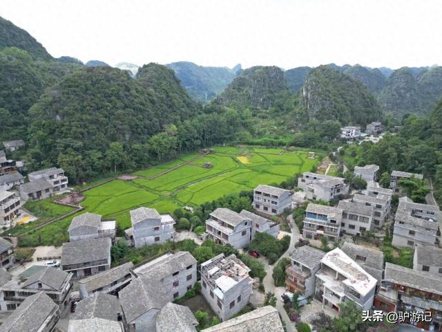 高荡布依古寨，山清水秀间藏着不一样的诗和远方！