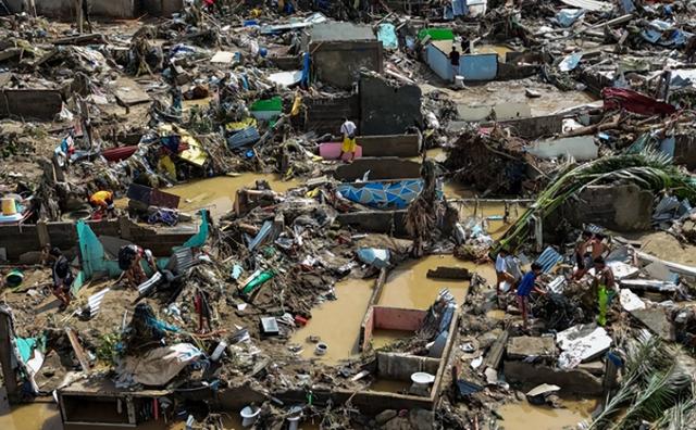 菲律宾台风伤亡惨重，美日澳盟友集体沉默，马科斯宣布紧急状态