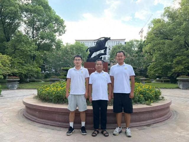 蜜柚视频无限看下载地址（忙得招架不住了）