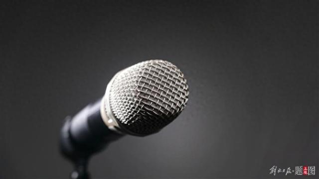 陈刚、韦韬会见周鸿祎