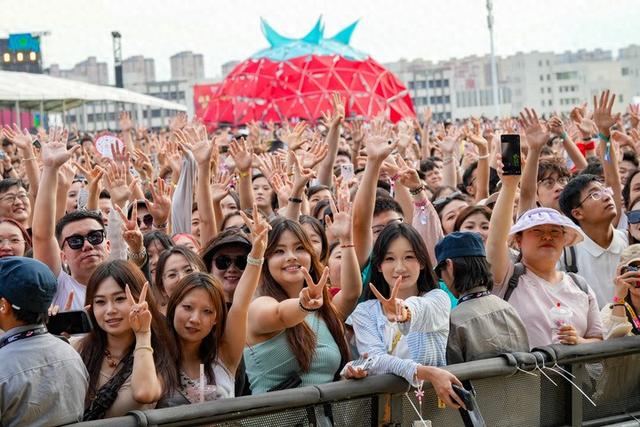 暑期文旅“顶流”：演唱会“填满”日程表