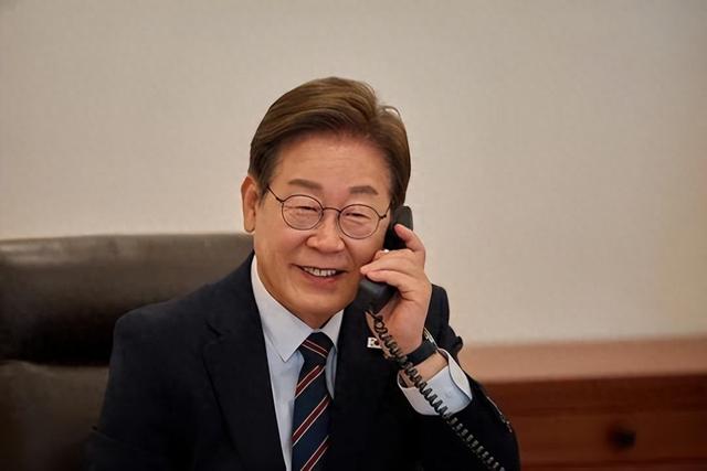 被传拒绝出席中国阅兵后，李在明打破沉默，希望美国不要误会自己