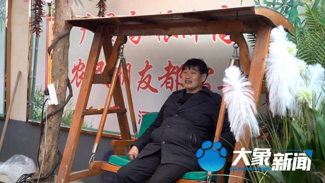 大衣哥反击网暴：送恶人入狱，更留下可复制的维权指南丨中听