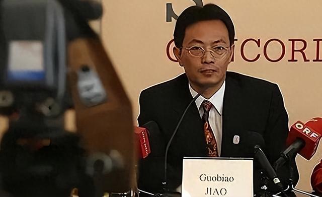 建议把中国分成7个国家，愿为美国战死，北大教授为何口出狂言？