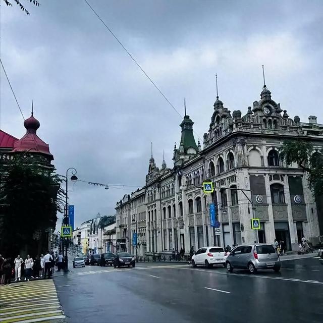 冰雪之城的秘密：我在海参崴遭遇的生活真相，连自己都没想到！