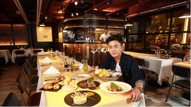 香港知名男星被指暴瘦	，面颊凹陷顴骨凸出，昔日型男判若两人