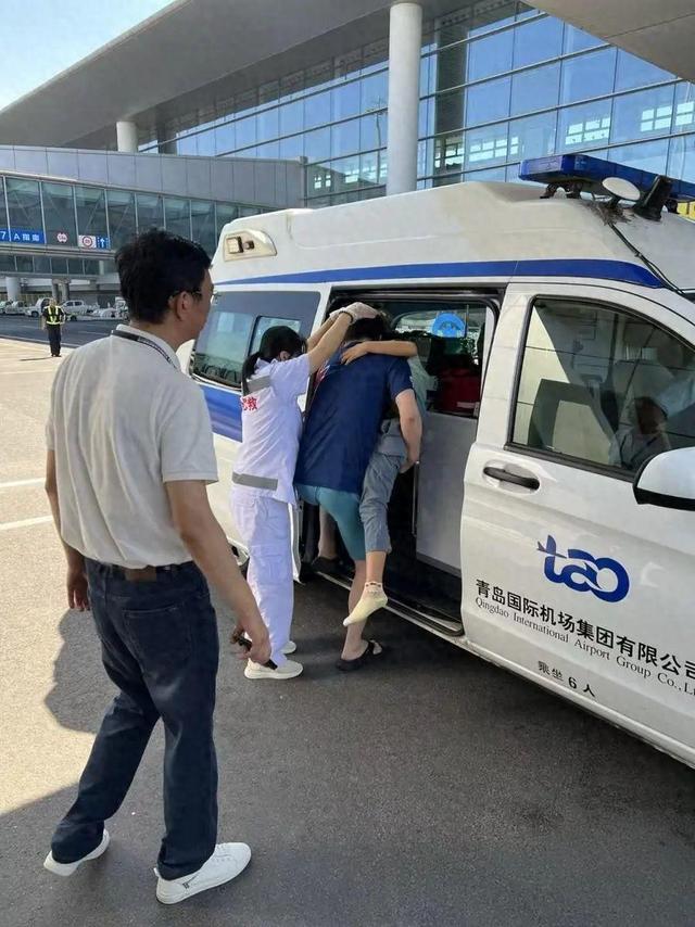 上海出发一航班，紧急备降！刚起飞约20分钟，一名儿童突发身体不适，陷入昏迷…机组果断决定