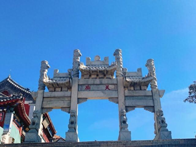 山东四大顶流景点，除了“天下第一山”的泰山之外，还有这3个！