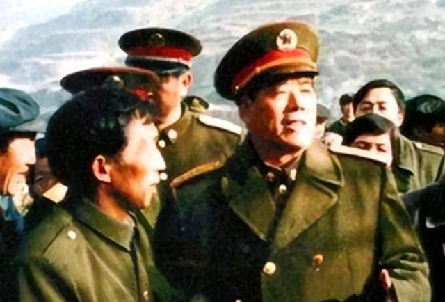 大河南走出3位空军司令，清一色的上将，他们的名字起得都很好