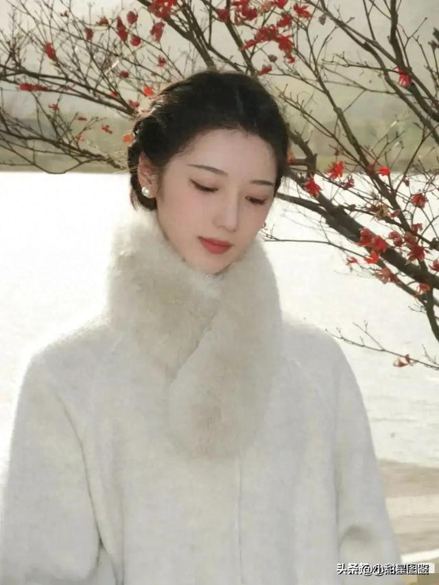 河北沧州一校花太漂亮 身高177CM 体重55公斤 五官精致到无懈可击！