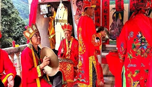 广西丧葬习俗，请道公佬和二次葬，是陋习迷信还是对先人的不舍