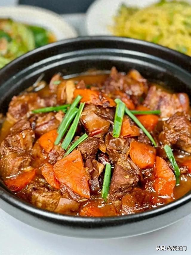 立冬不补,一年白忙,明日立冬,吃三肉三菜,暖气补血健康入冬