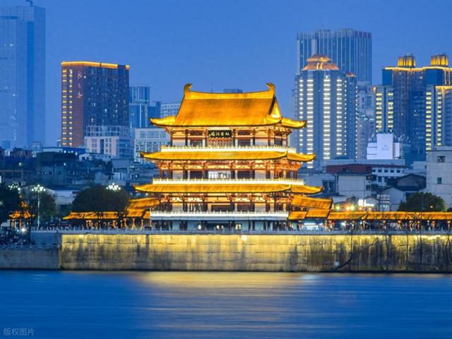 去了一趟长沙，被当地人素质惊到了！颠覆了我的三观！