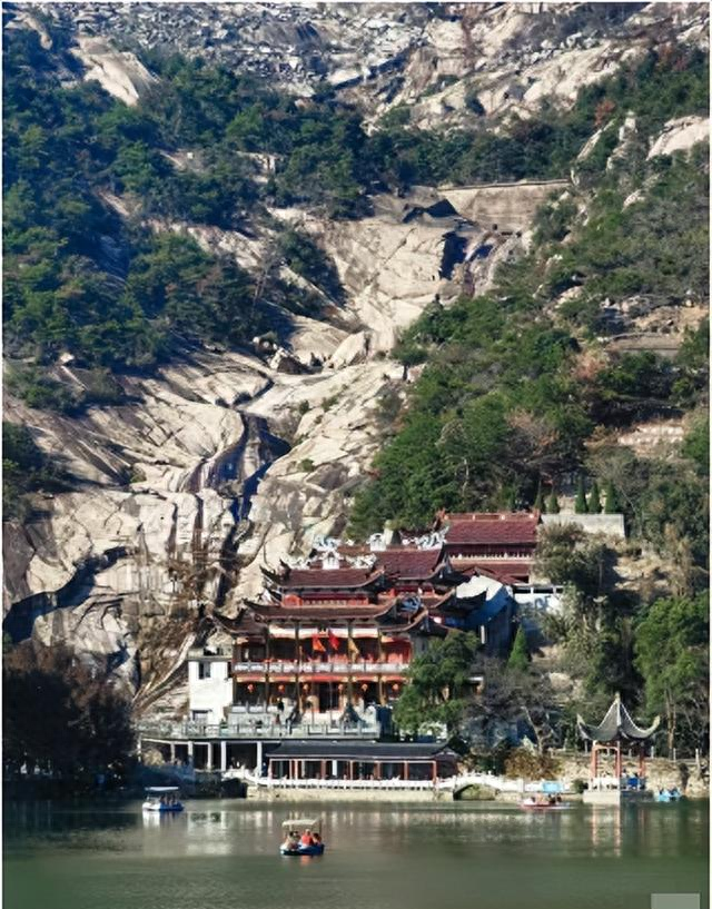 温州封神！藏在山里的晋代古刹，浙南最老寺院，关键还免费