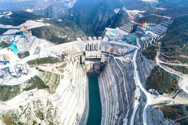 蓄“水”待“发”！陕西东庄水利枢纽工程正式下闸蓄水