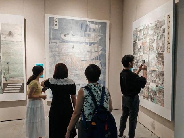 晴雨都能嗨！艺术盛宴、绝美日落、奇幻夜游，总有一款适合你→