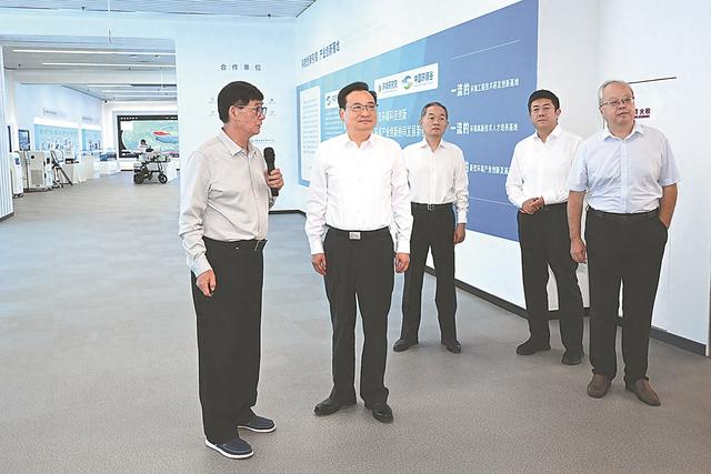 加强关键核心技术攻关加快科技成果转化 为建设美丽中国贡献更大力量