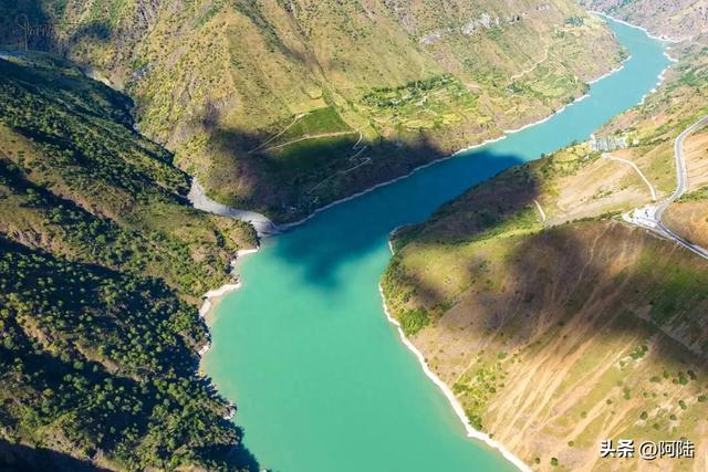 岩头村旅游驿站揭晓最佳观景点，淡季老板休假成常态。