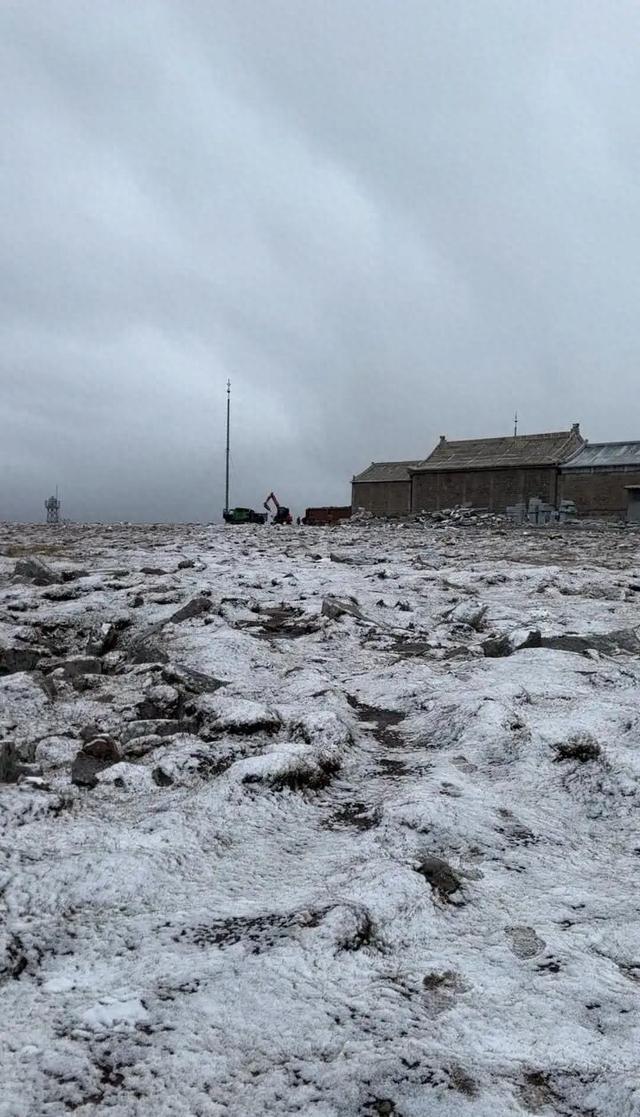 下雪了！这里迎来今秋第一场雪