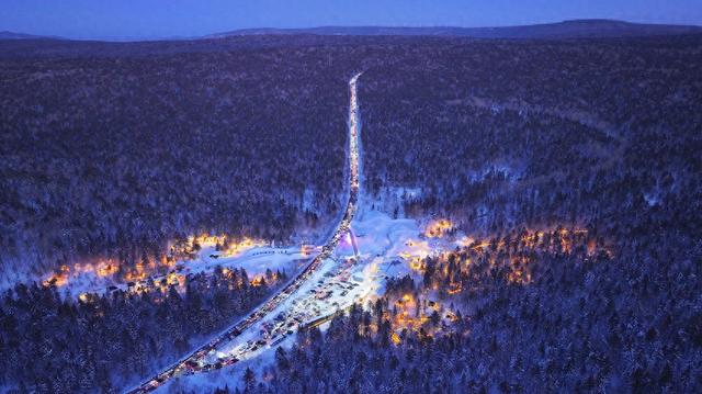 吉林和龙老里克湖：冰雪秘境里的冬日童话