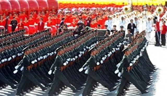 越南与中国杠上了？中国前脚定下9月3阅兵，越南后脚就定9月2！