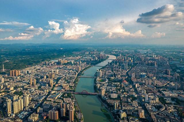 四川未来最“吃香”的城市，不是成都、攀枝花，绵阳也没能被选上