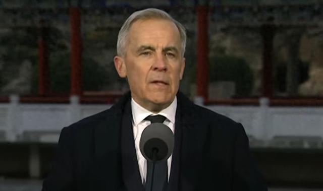 卡尼在北京强硬表态，中国就是比美国可靠，特朗普的回应出人意料